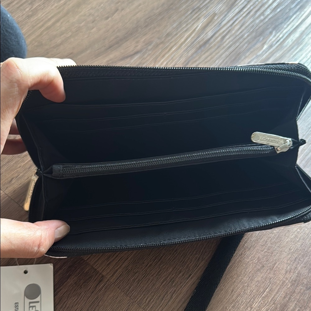 NWT Lesportsac Butterfly Bag and Wallet Set - Picture 6 of 6